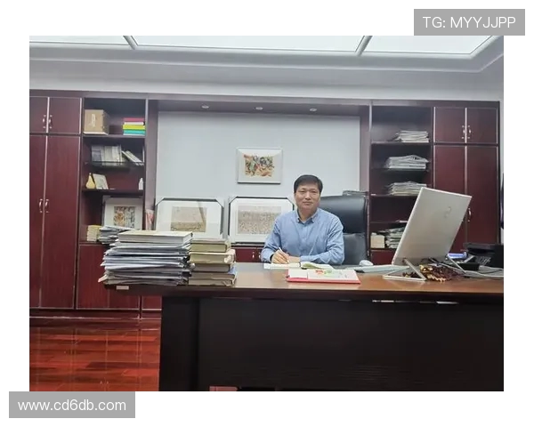 与黄强对话：探索他的攀岩生涯与心路历程