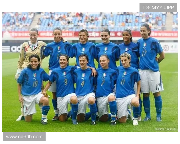 武汉足球队以51分领跑世界杯积分榜展现强劲实力和团队精神