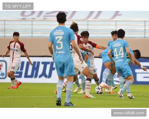 全北现代与柏太阳激战在即谁能在这场对决中笑到最后