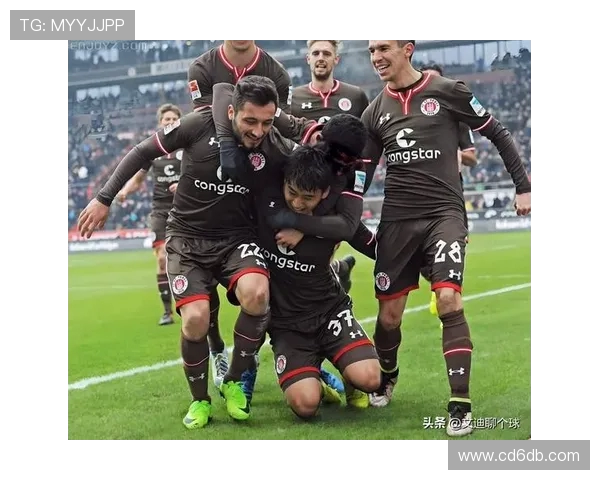 智利大学与科尔查瓜的激烈对决揭示足球战术与团队合作的重要性