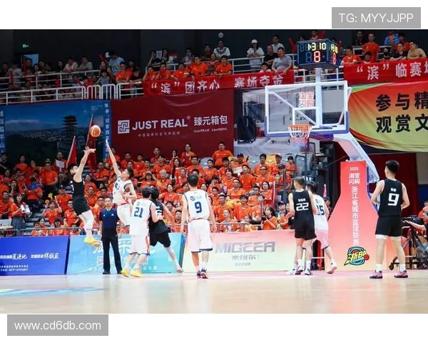 王哲林的篮球之路:从青涩少年到CBA巨星的奋斗历程与荣耀时刻 王哲林的篮球之路:从青涩少年到CBA巨星的奋斗历程与荣耀时刻