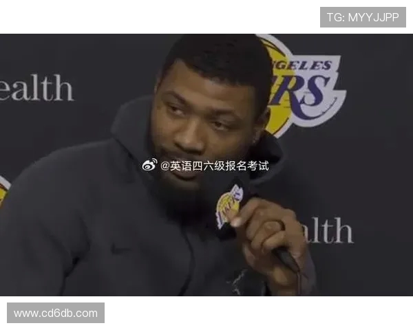 马库斯斯马特的篮球之路：从青涩新秀到全能防守王